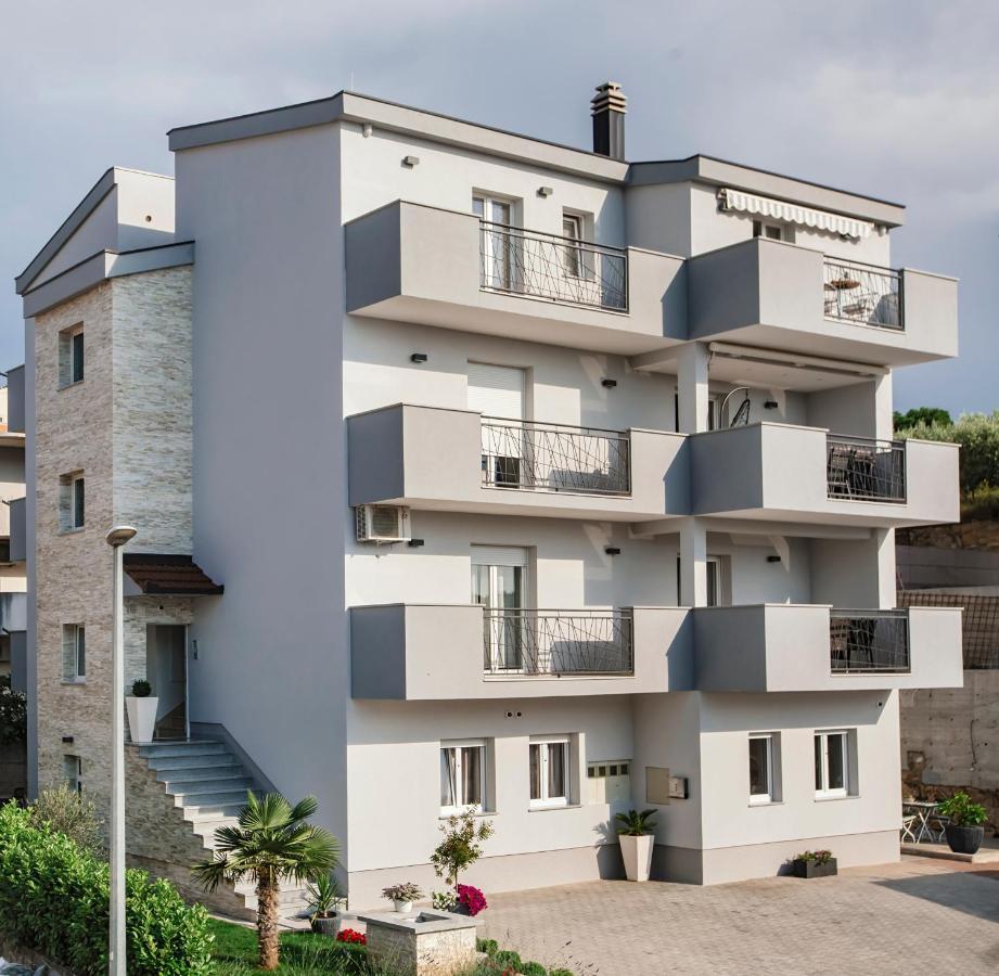 Apartments Kolovrat Podstrana Buitenkant foto